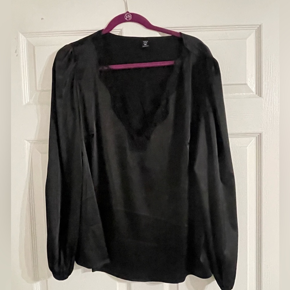 SHEIN laced trim black satin top